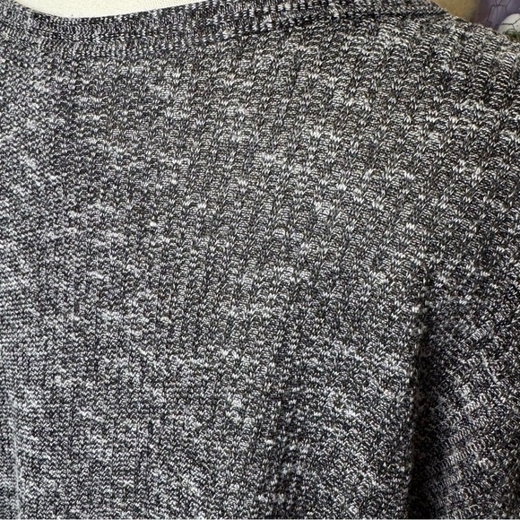 Women's Charcoal Gray Button-Up Top with Tie Detail Size XL - Picture 5 of 11